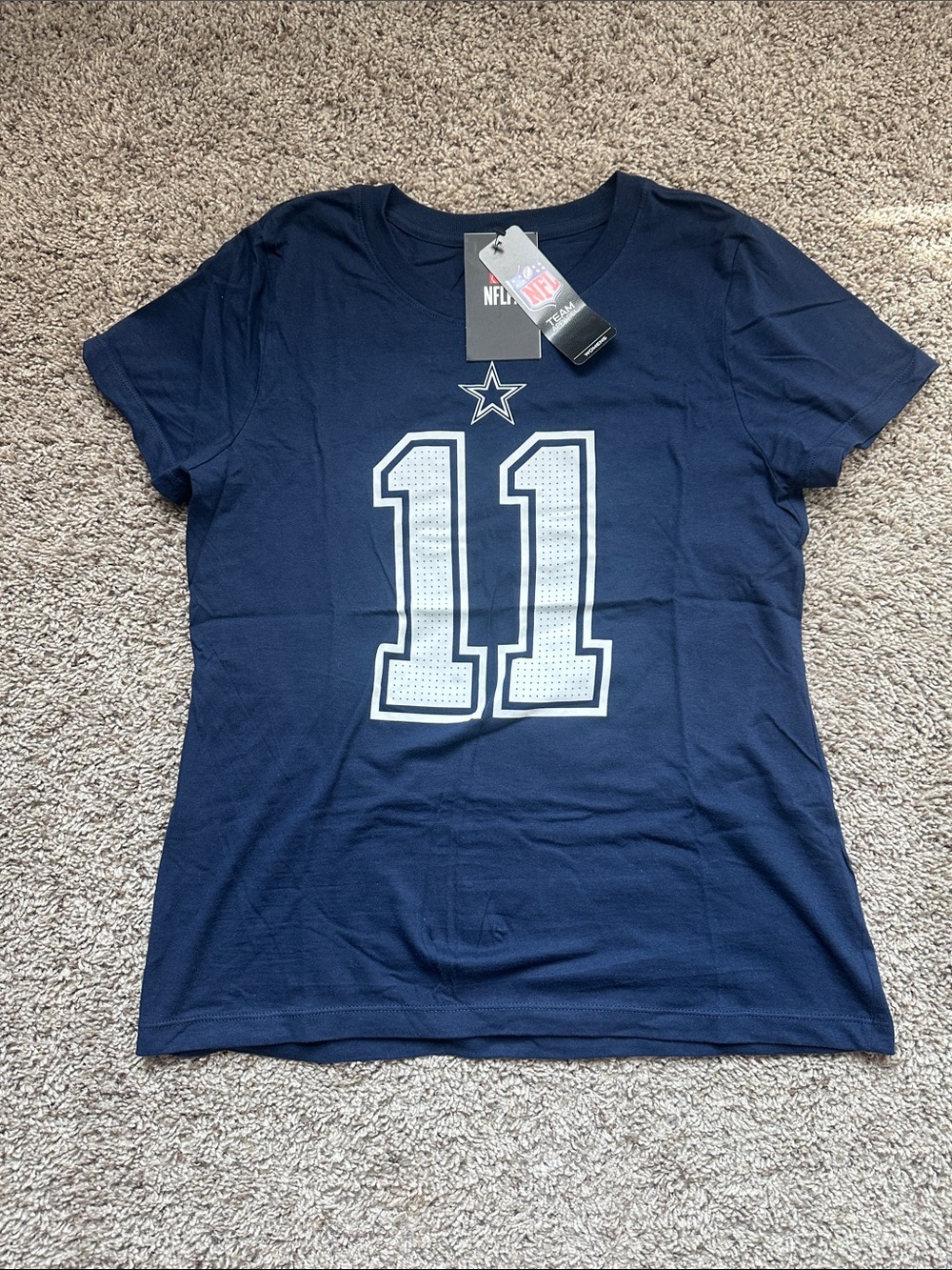 NWT Nike Dallas Cowboys Parsons shirt size Small